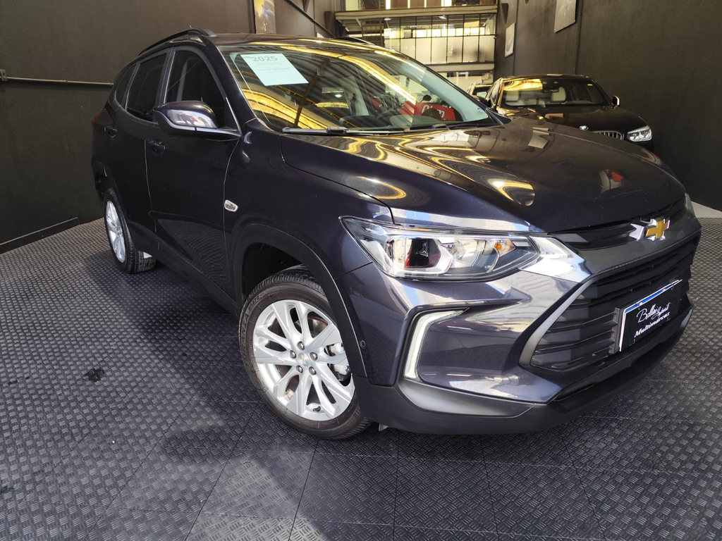 Chevrolet Tracker Cinza