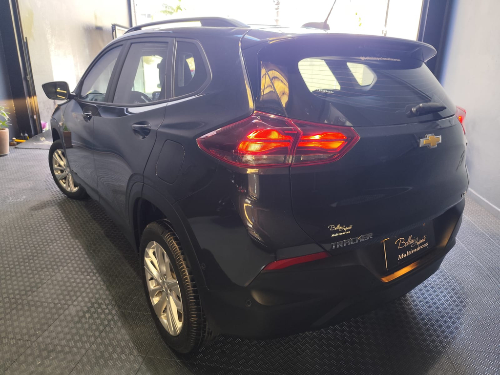 Chevrolet Tracker Cinza