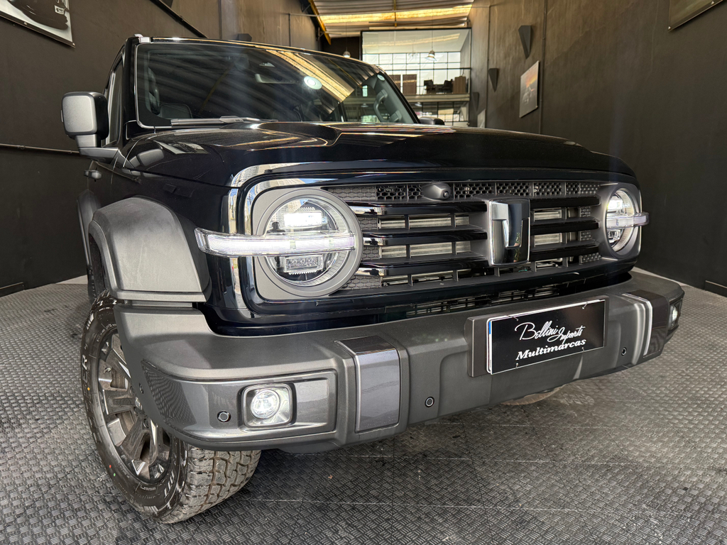GWM Tank 300 Preto
