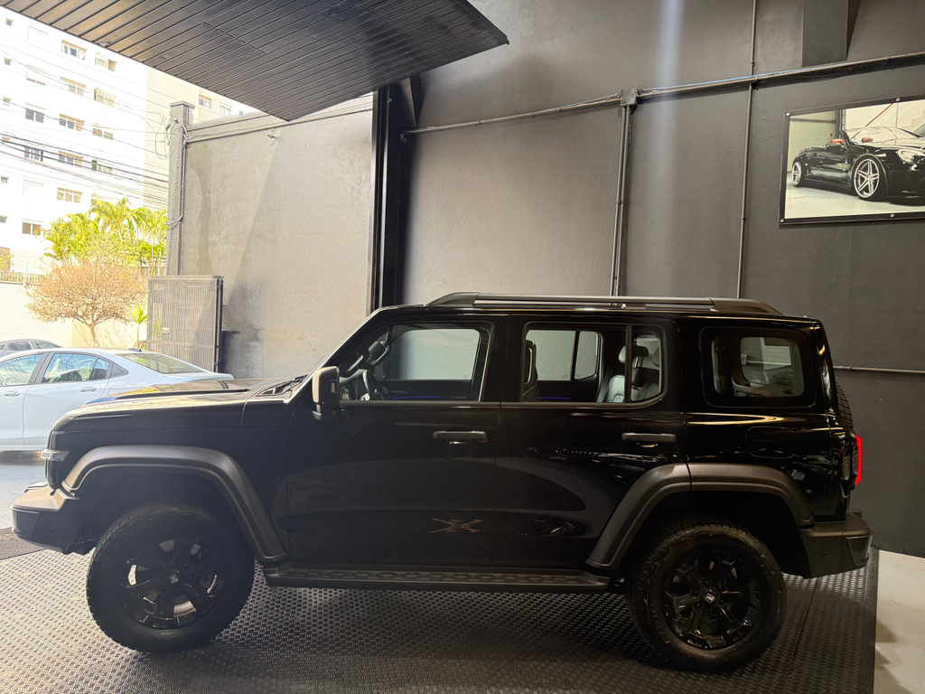 GWM Tank 300 Preto