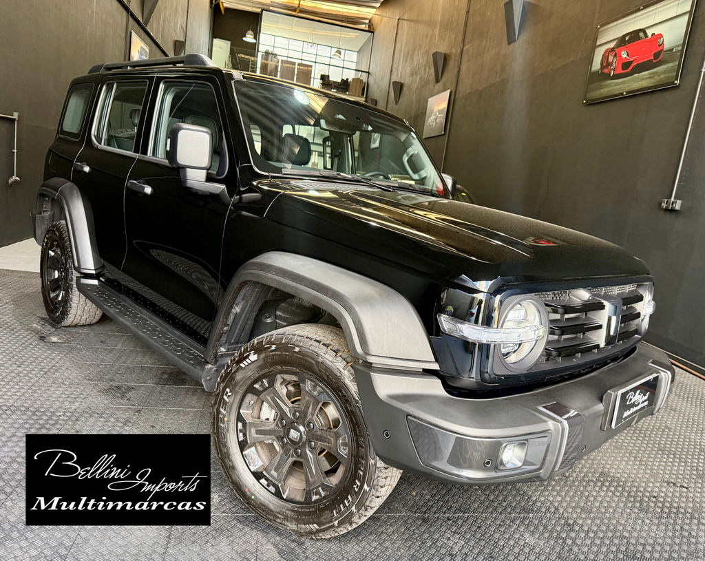 GWM Tank 300 Preto