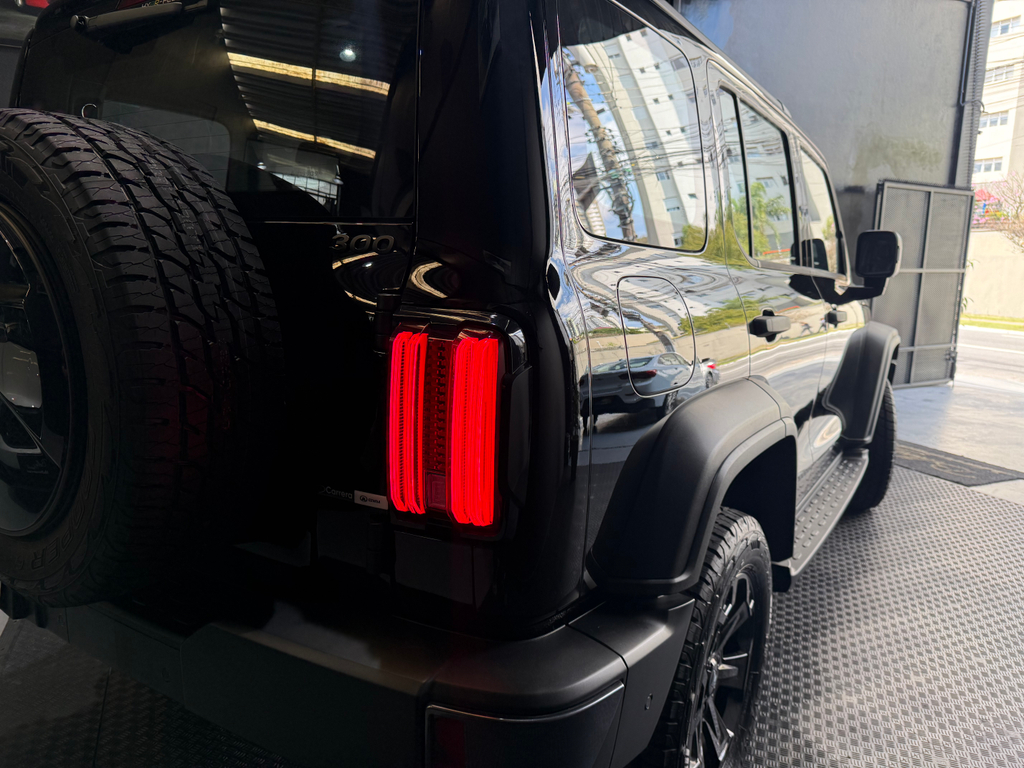 GWM Tank 300 Preto