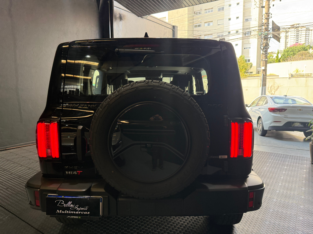 GWM Tank 300 Preto