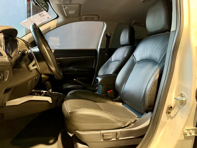 Mitsubishi ASX Preto