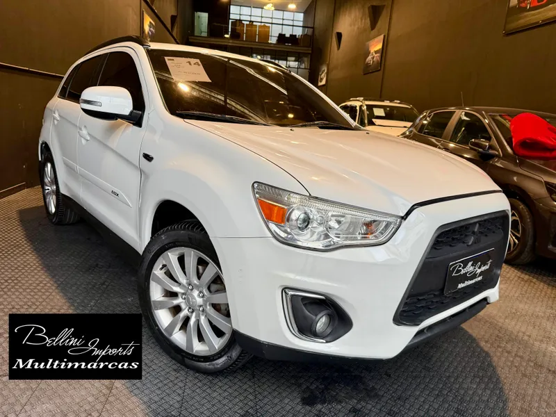 Mitsubishi ASX Preto