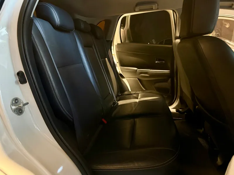 Mitsubishi ASX Preto