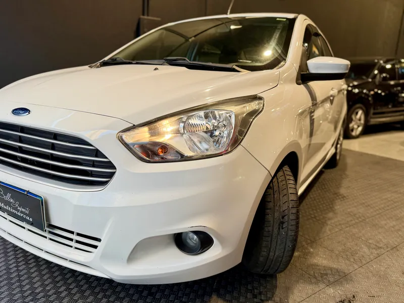 Ford Ka Sedan Branco