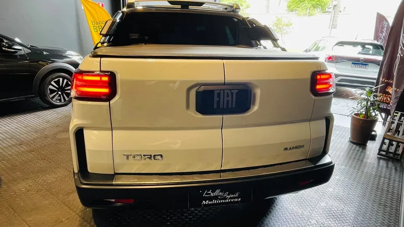 Fiat Toro Branco