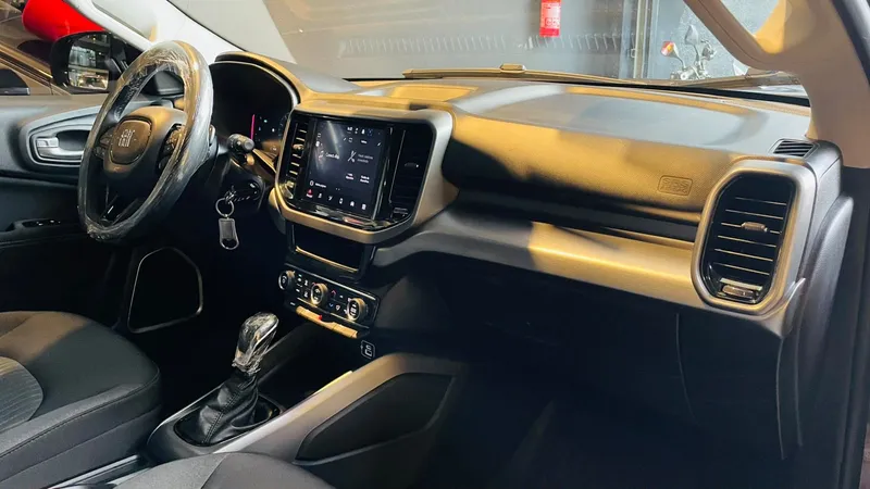 Fiat Toro Cinza