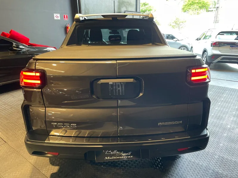 Fiat Toro Cinza