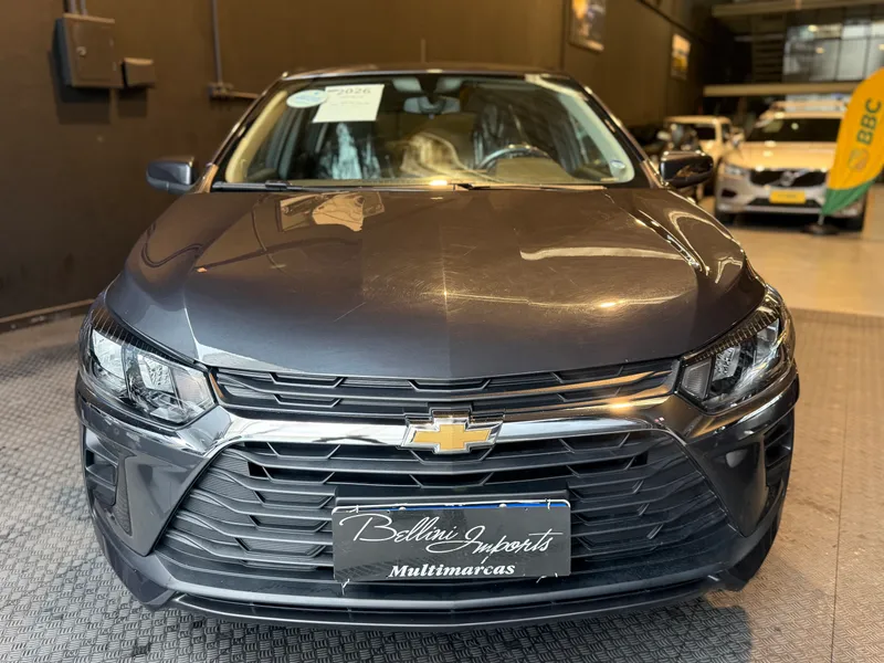 Chevrolet Onix Cinza