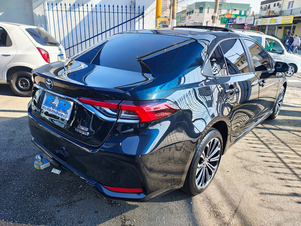 Toyota Corolla Altis Preto