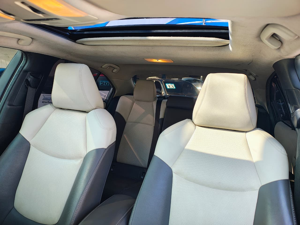 Toyota Corolla Altis Preto