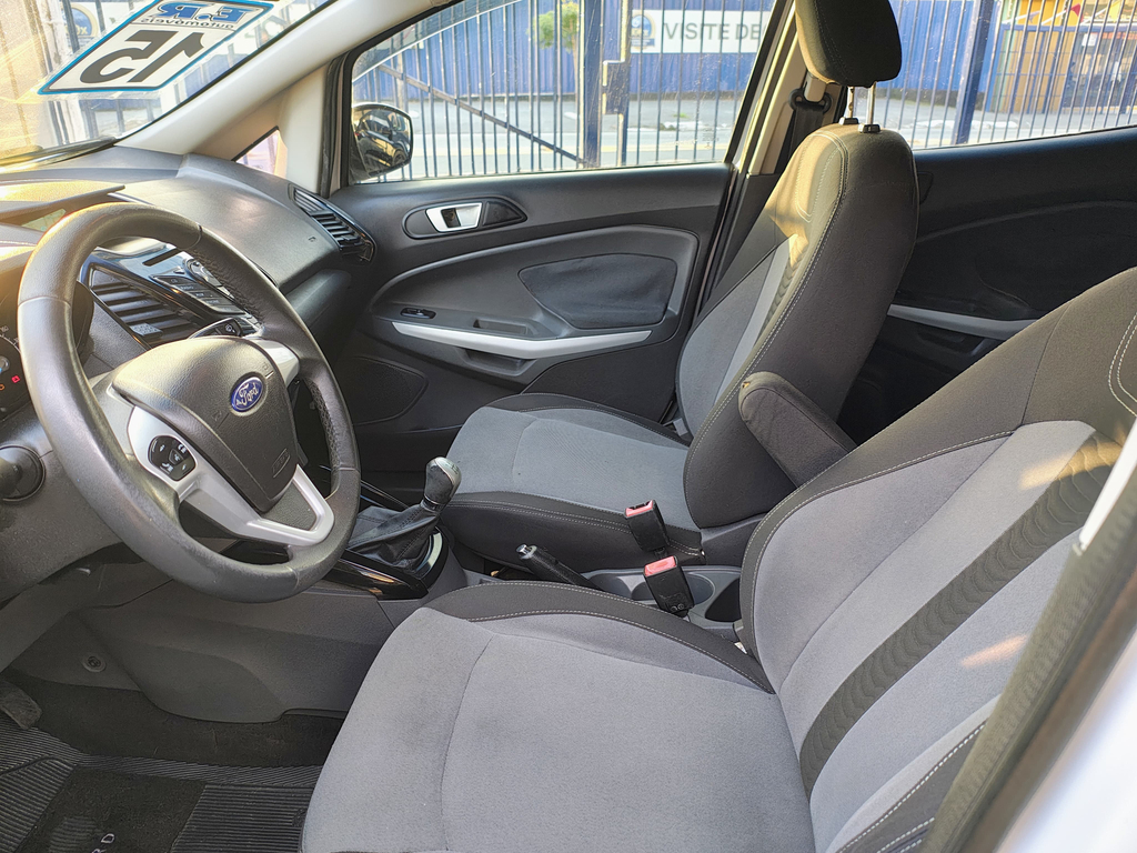 Ford EcoSport Branco