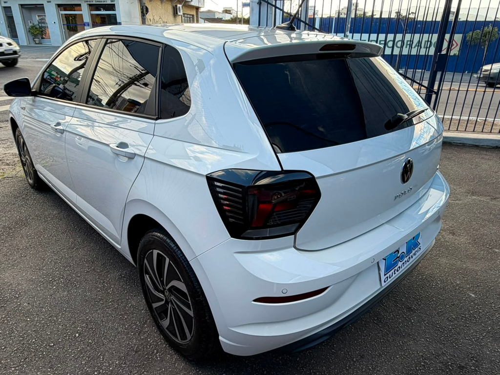 Volkswagen Polo Branco
