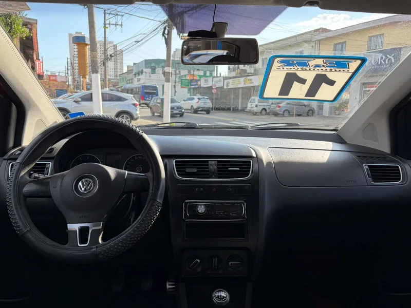 Volkswagen CrossFox Vermelho