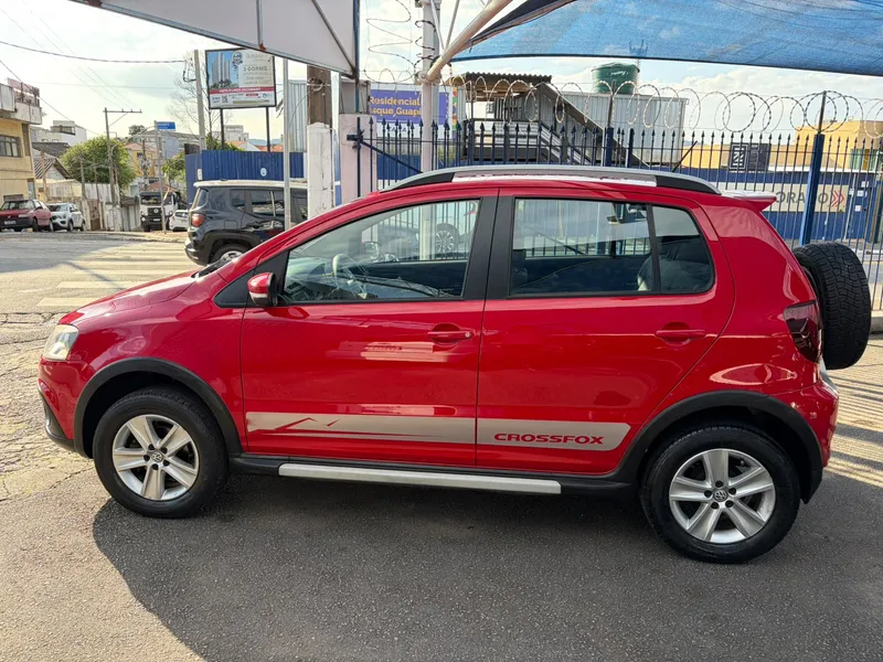 Volkswagen CrossFox Vermelho