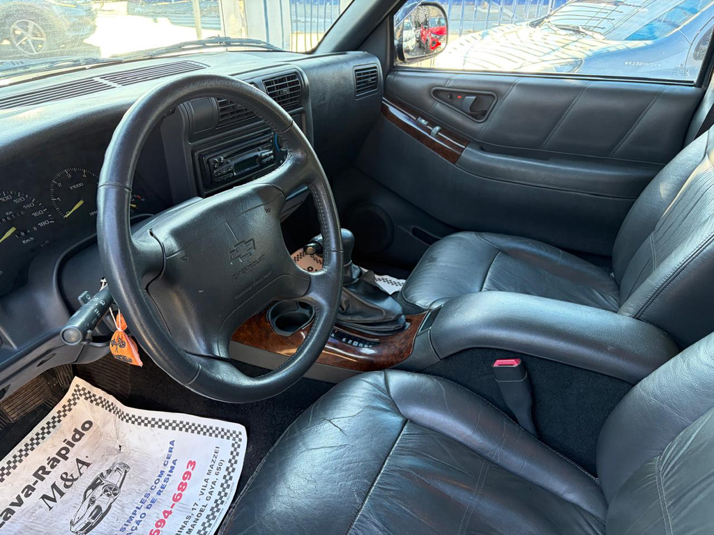 Chevrolet Blazer Preto