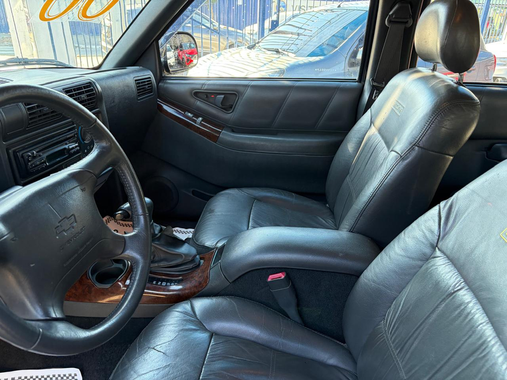 Chevrolet Blazer Preto