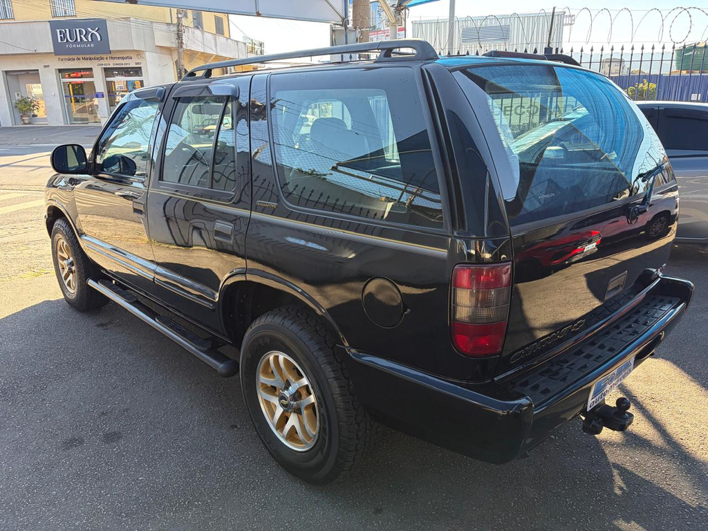 Chevrolet Blazer Preto