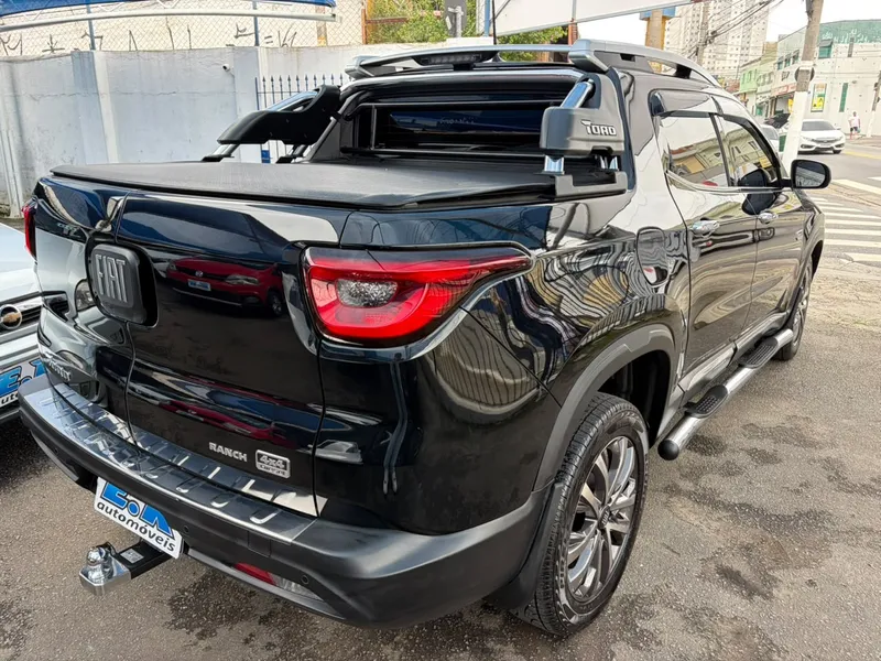 Fiat Toro Preto