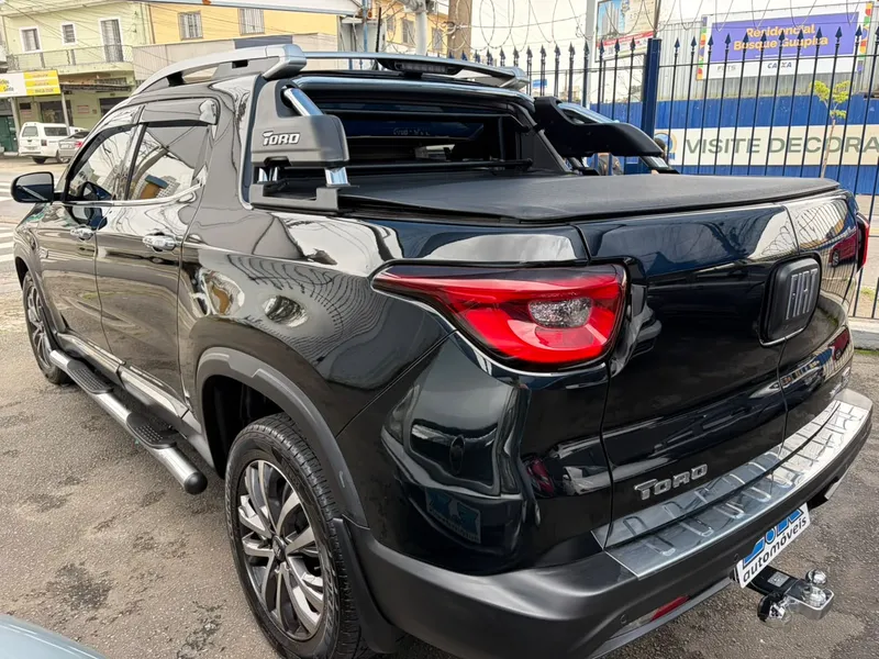 Fiat Toro Preto