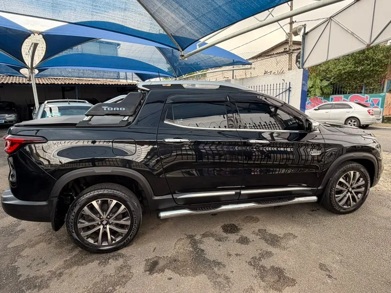 Fiat Toro Preto