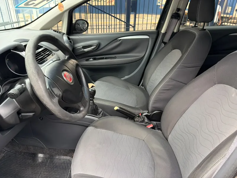 Fiat Punto Preto