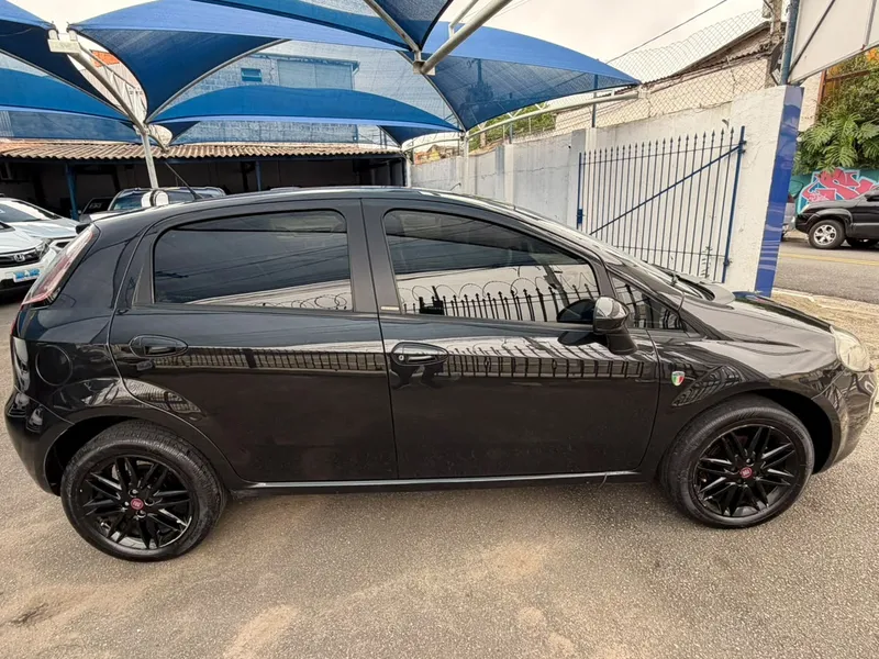 Fiat Punto Preto