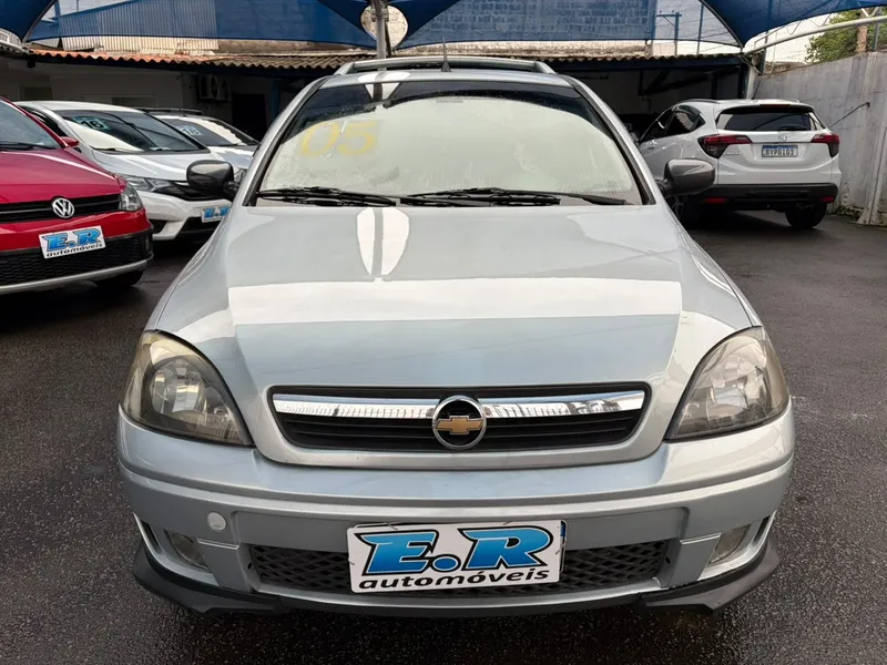 Chevrolet Montana Prata