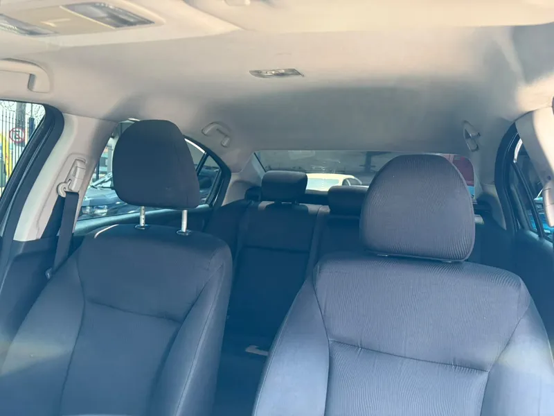 Honda City Cinza
