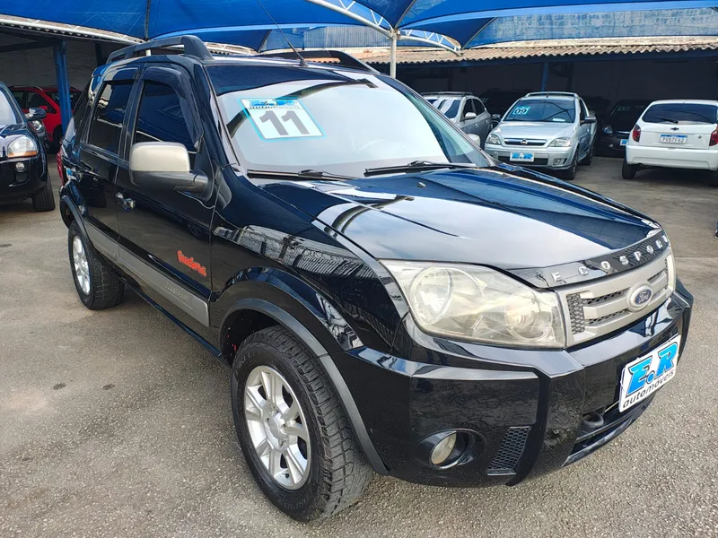 Ford EcoSport Preto