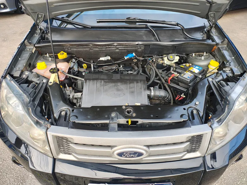 Ford EcoSport Preto
