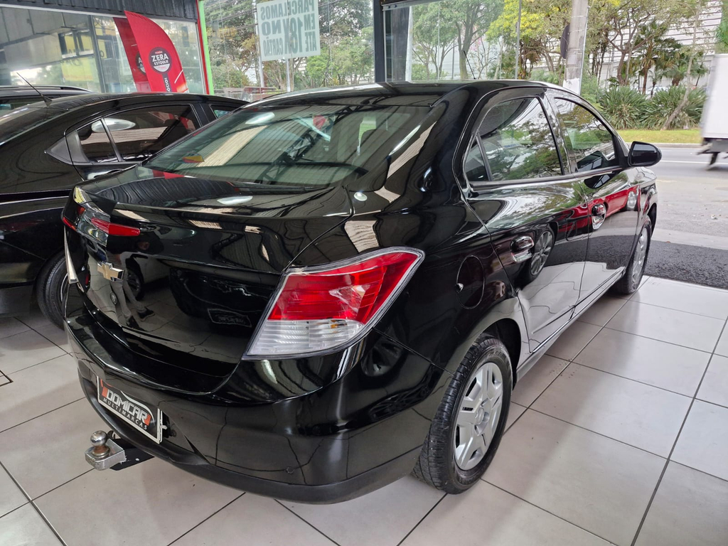 Chevrolet Prisma Preto