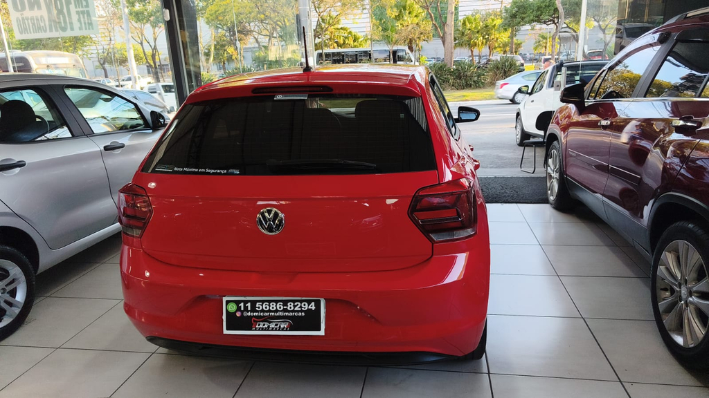 Volkswagen Polo Vermelho