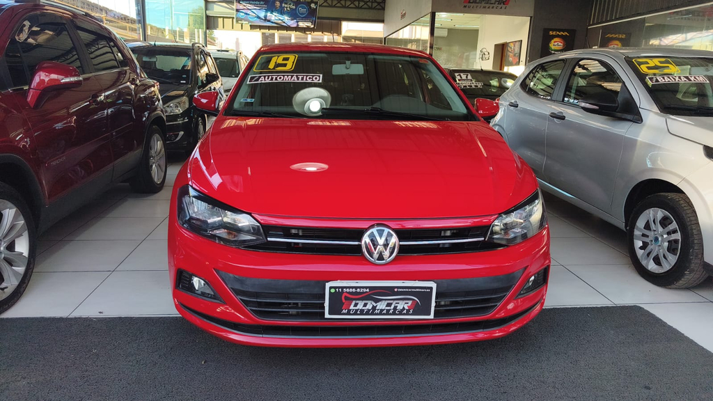 Volkswagen Polo Vermelho