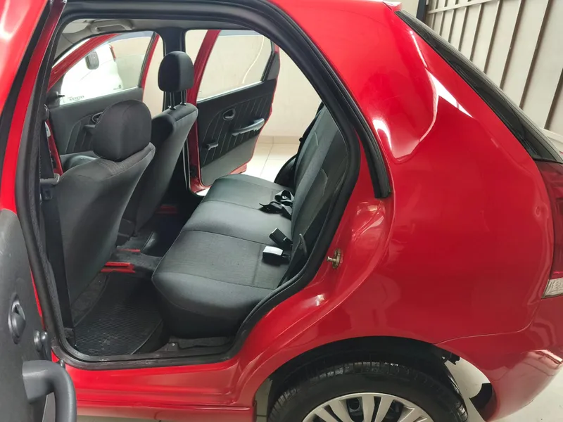 Fiat Palio Vermelho