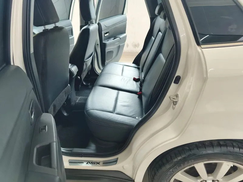 Mitsubishi ASX Branco