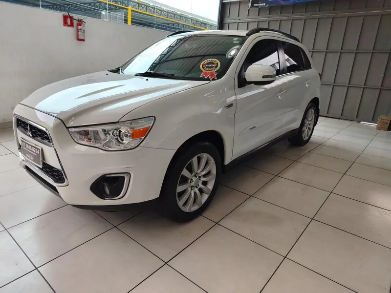 Mitsubishi ASX Branco
