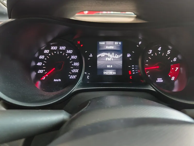 Fiat Argo Prata