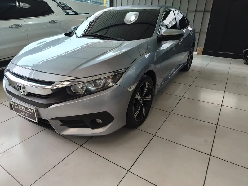 Honda Civic Preto