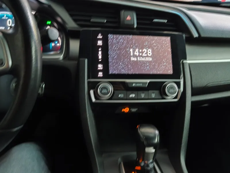 Honda Civic Preto