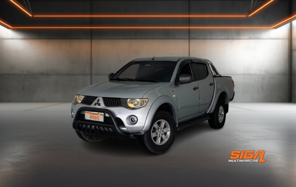 Mitsubishi L200 Triton 3.5 HPE 4X4 CD V6 24V FLEX 4P AUTOMÁTICO 2010