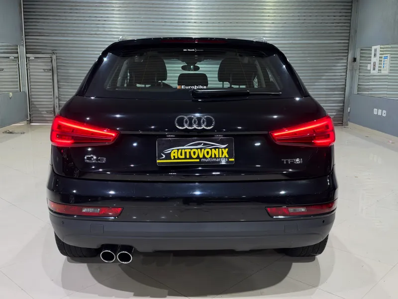 Audi Q3 Preto