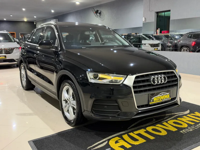 Audi Q3 Preto
