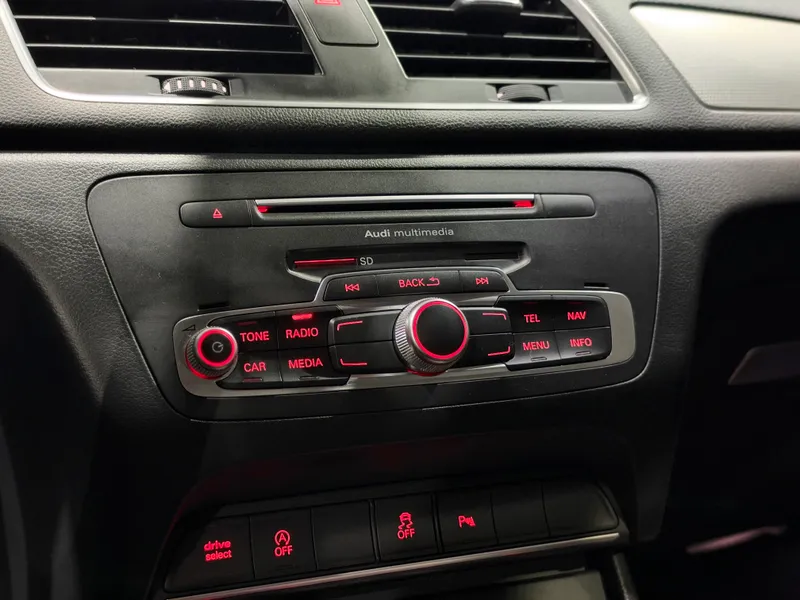 Audi Q3 Preto
