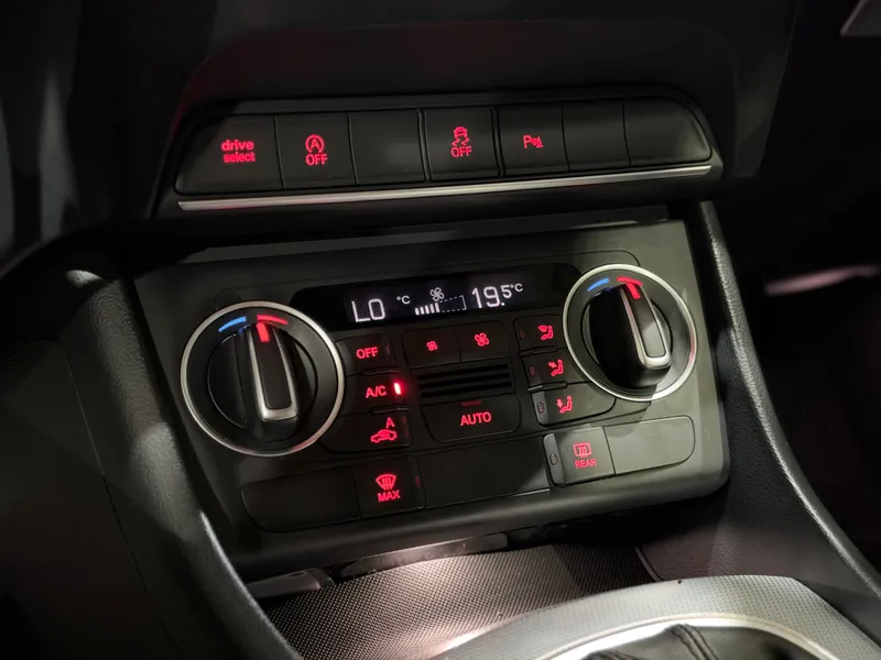 Audi Q3 Preto