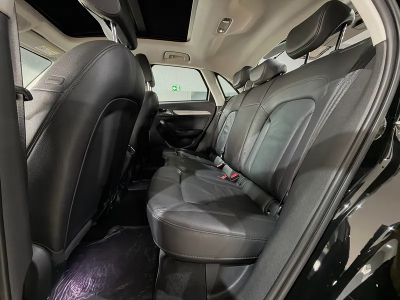 Audi Q3 Preto
