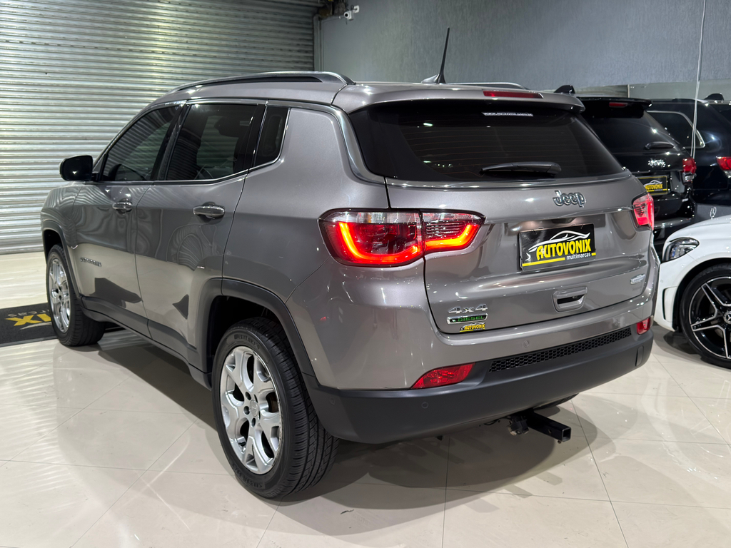 Jeep Compass Cinza