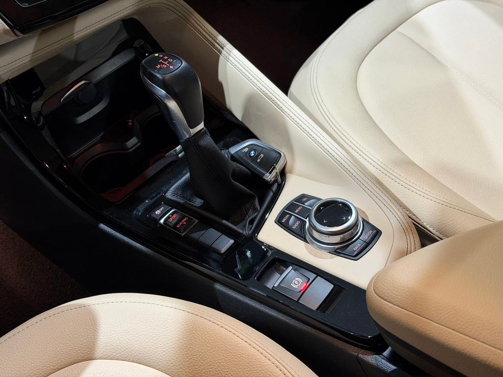 BMW X1 Branco